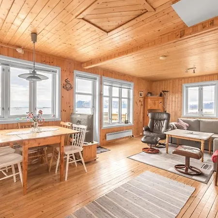 Eagle Point Lofoten Chalet *