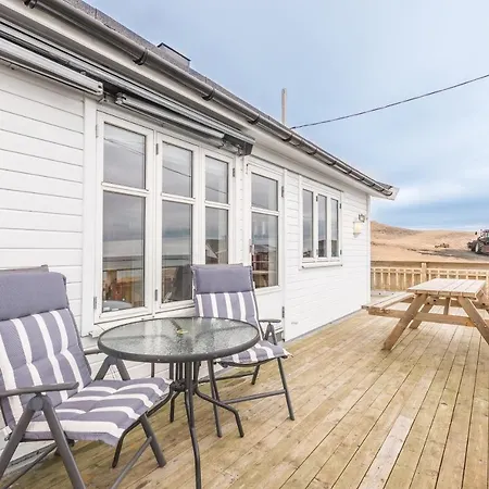 Eagle Point Lofoten Chalet *
