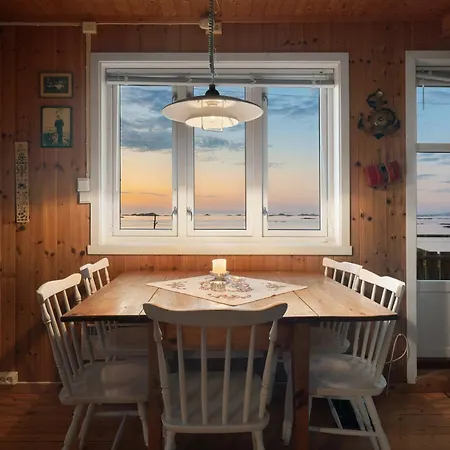 Eagle Point Lofoten *