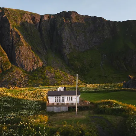 Eagle Point Lofoten *